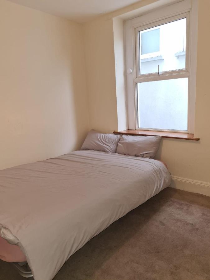 One Bedroom Apartment 더블린 외부 사진
